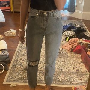 Adika Gray Distressed Jeans Small